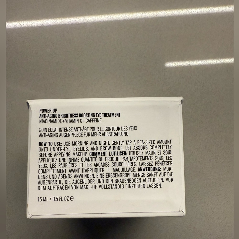 IL MAKIAGE Power Up eye cream - Picture 3 of 5